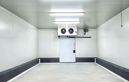 Why the Cold Room Temperature Drops Slowly?